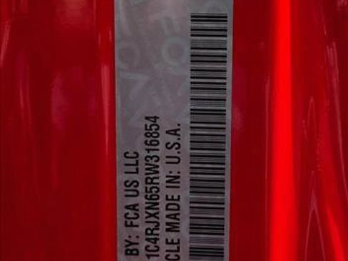 Used 2024 Jeep Wrangler Unlimited AWD/4WD image 23