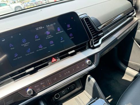 Certified 2025 Kia Sportage EX image 39