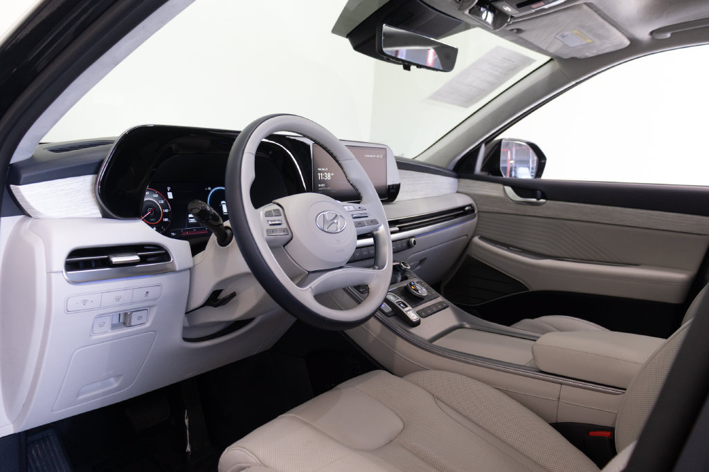 Used 2023 Hyundai Palisade Calligraphy w/ Cargo Package AWD/4WD image 20