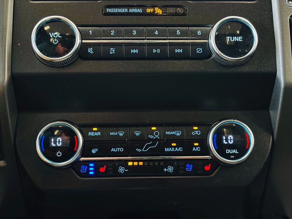 Used 2020 Ford Expedition XLT w/ Equipment Group 202A AWD/4WD image 62