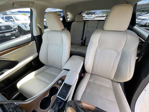 Used 2022 Lexus RX 350 FWD w/ Premium Package image 13