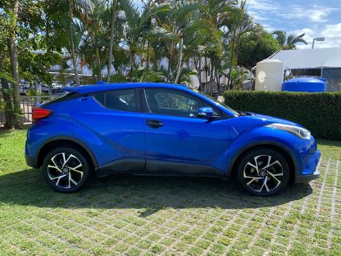 Used 2018 Toyota C-HR XLE FWD image 26