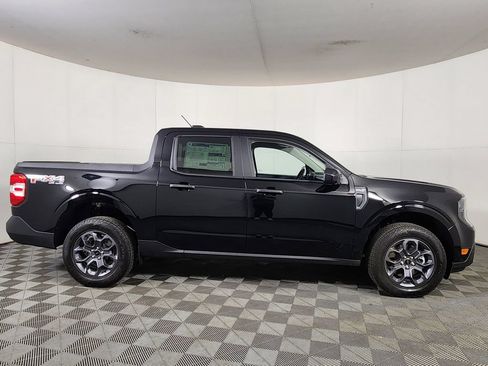 New 2025 Ford Maverick XLT w/ XLT Luxury Package AWD/4WD image 8