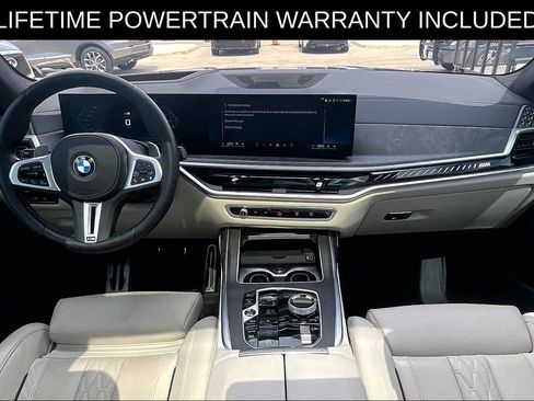 Used 2025 BMW X7 M60i AWD/4WD image 14