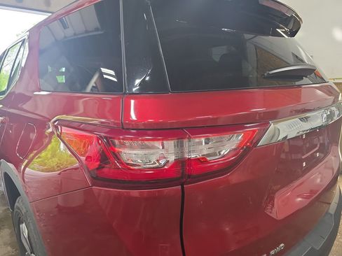 Used 2019 Chevrolet Traverse LT w/ LT Premium Package AWD/4WD image 33