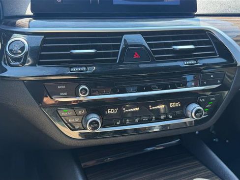 Used 2017 BMW 530i RWD image 37