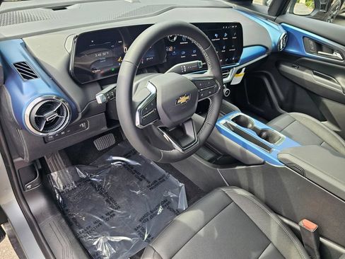 New 2026 Chevrolet Equinox EV LT AWD/4WD image 20