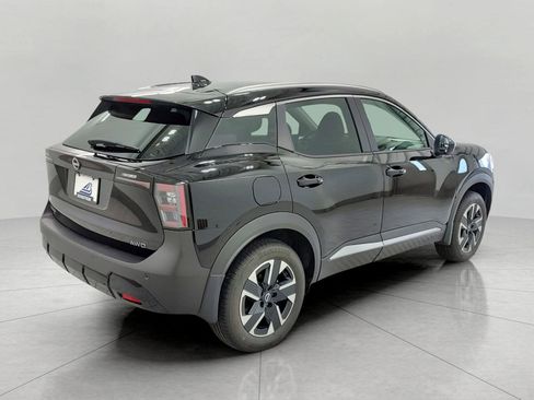 Used 2026 Nissan Kicks SV w/ SV Premium Package AWD/4WD image 40