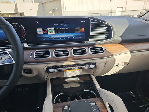 New 2026 Mercedes-Benz GLE 350 4MATIC image 21
