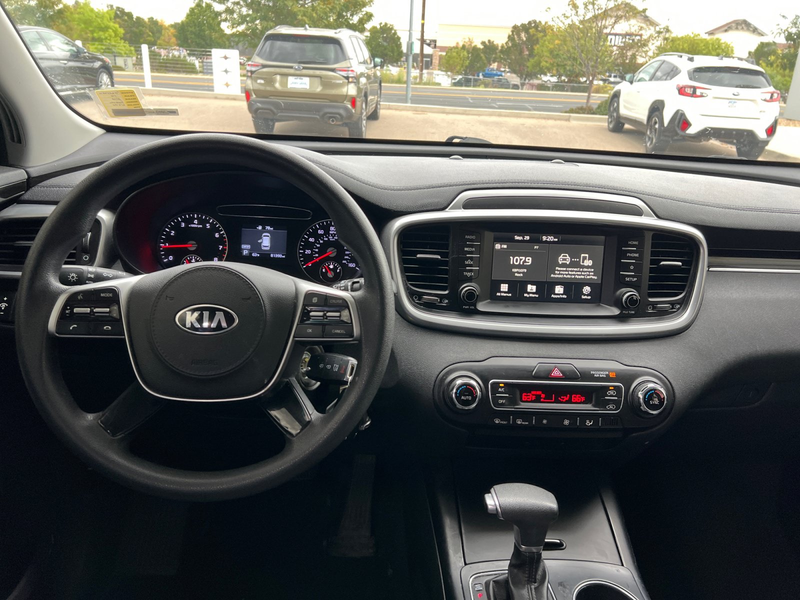 Used 2019 Kia Sorento AWD V6 image 20
