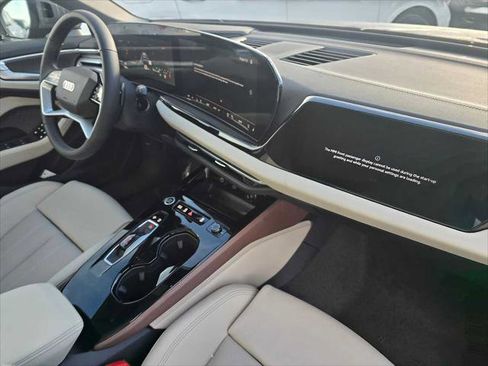 New 2025 Audi A5 2.0T Prestige image 12