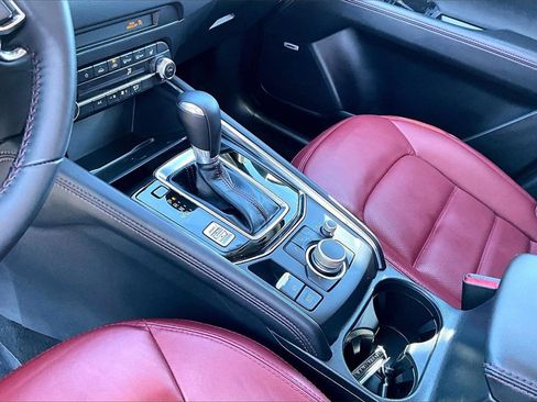 Certified 2025 MAZDA CX-5 Carbon Edition image 10