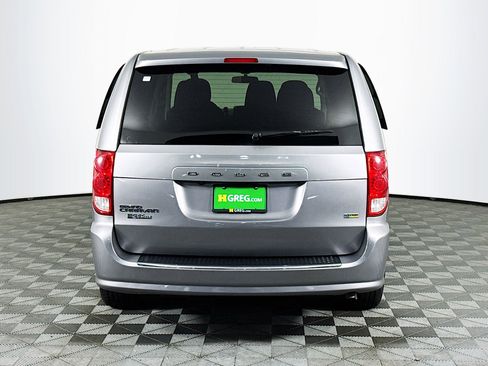 Used 2017 Dodge Grand Caravan SE w/ Power Window Group FWD image 8