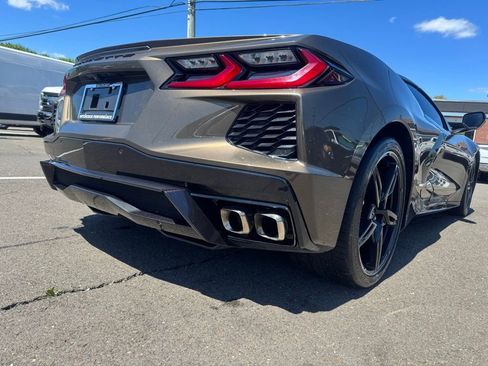 Used 2020 Chevrolet Corvette Stingray Preferred Cpe w/ 2LT Preferred Equipment Group RWD image 16