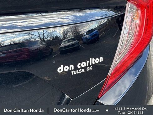 Used 2017 Honda Civic EX image 8