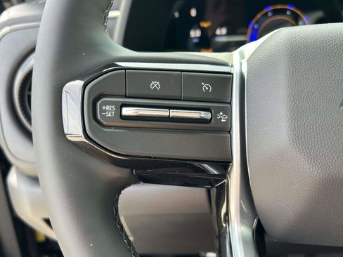 New 2026 Chevrolet Colorado Trail Boss AWD/4WD image 18