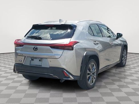 Used 2019 Lexus UX 200 F Sport w/ F Sport Premium Package image 4