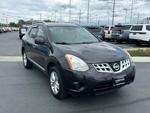 Used 2013 Nissan Rogue SV AWD/4WD image 28