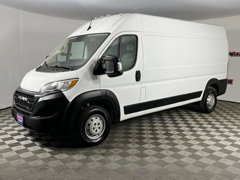 Used 2023 RAM ProMaster 2500 FWD image 6