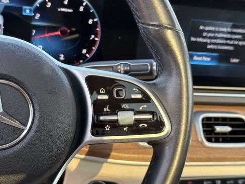 Used 2021 Mercedes-Benz GLE 350 4MATIC image 25