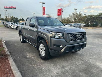 Used 2022 Nissan Frontier SV w/ Technology Package