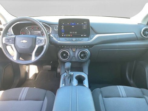 Used 2025 Chevrolet Blazer LT FWD image 14