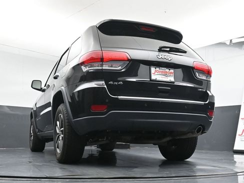 Used 2021 Jeep Grand Cherokee Limited w/ Sun & Sound Group image 33