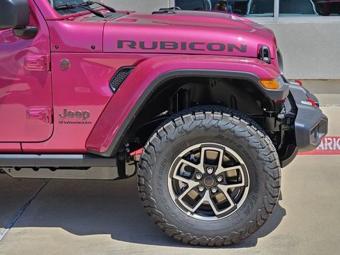 New 2026 Jeep Wrangler Unlimited Rubicon AWD/4WD image 6