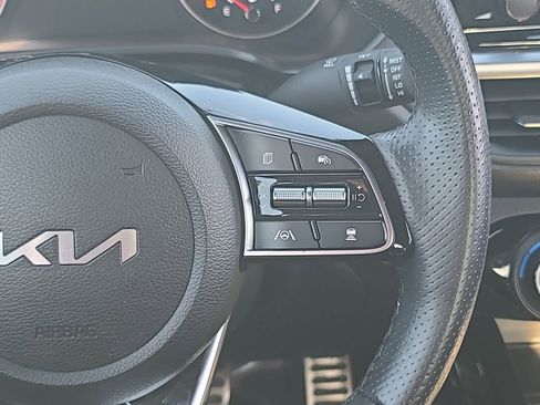 Used 2023 Kia Forte GT-Line w/ GT-Line Premium Package image 18