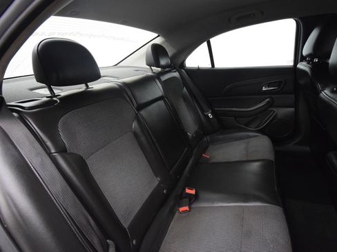 Used 2015 Chevrolet Malibu LT FWD image 18