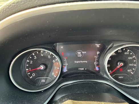 Used 2018 Jeep Compass Latitude w/ Popular Equipment Group AWD/4WD image 20