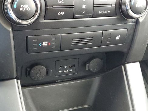 Used 2012 Kia Sorento SX w/ SX Premium Pkg image 26