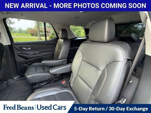 Used 2021 Chevrolet Traverse LT w/ LPO, Floor Liner Package AWD/4WD image 16