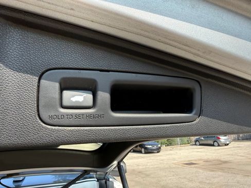 Used 2022 Honda CR-V EX-L image 35