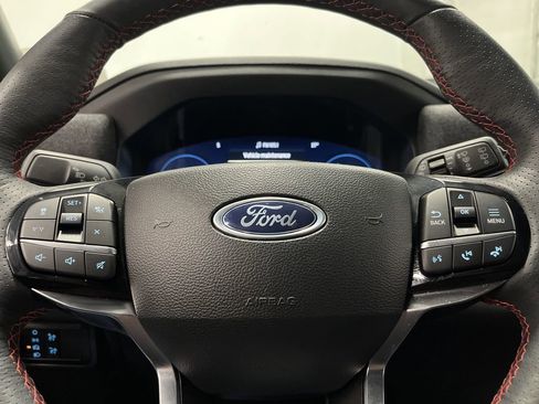 Used 2025 Ford Explorer ST-Line w/ Premium Package image 19