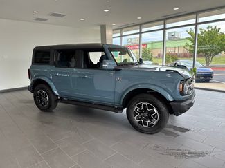 Used 2023 Ford Bronco Outer Banks AWD/4WD video 1
