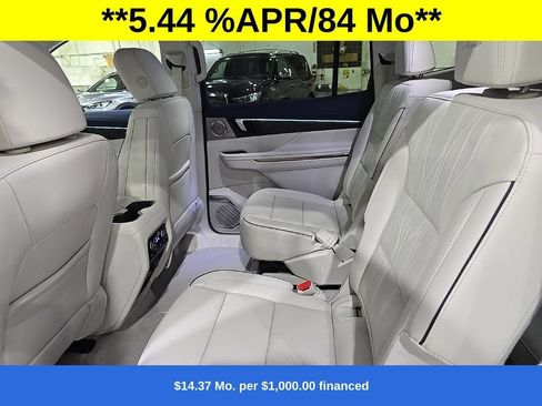 New 2026 Buick Enclave Avenir w/ Super Cruise Package FWD image 16