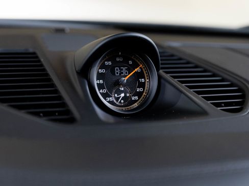 Used 2018 Porsche 911 GT3 image 42