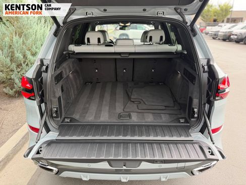 Used 2026 BMW X5 xDrive40i w/ M Sport Package AWD/4WD image 31