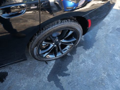 Used 2022 Dodge Charger SXT w/ Blacktop Package image 35