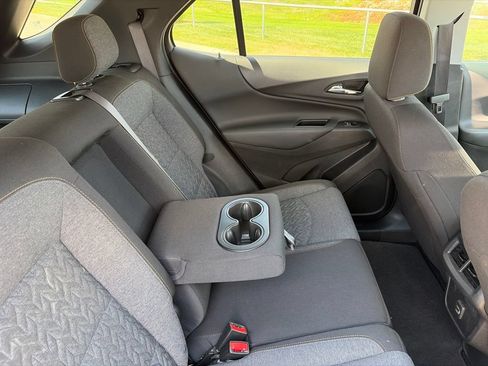 Used 2022 Chevrolet Equinox LT AWD/4WD image 37