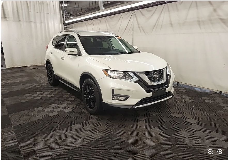 Used 2019 Nissan Rogue SV FWD image 3