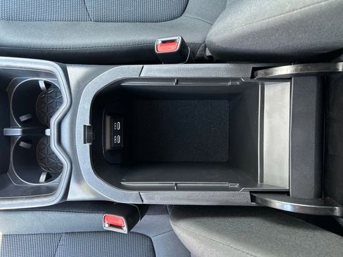 Used 2025 Toyota RAV4 LE image 22