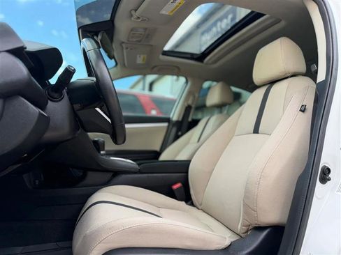 Used 2019 Honda Civic EX image 14