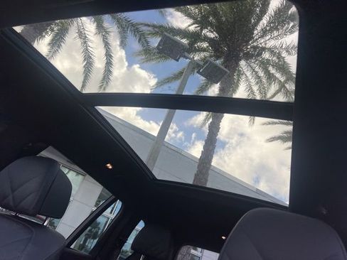 Used 2023 BMW X7 xDrive40i w/ M Sport Package image 24