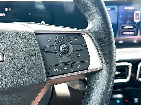 New 2026 Nissan Sentra SV w/ Floor Mat Package FWD image 18