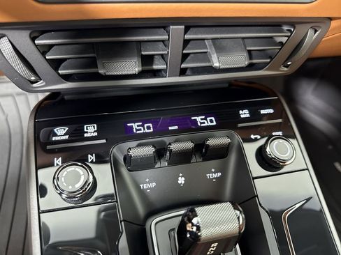 New 2026 Porsche 911 Carrera image 31