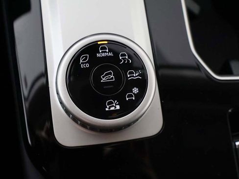 New 2026 Mitsubishi Outlander SE AWD/4WD image 57