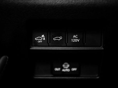 Used 2025 Lexus GX 550 AWD/4WD image 35