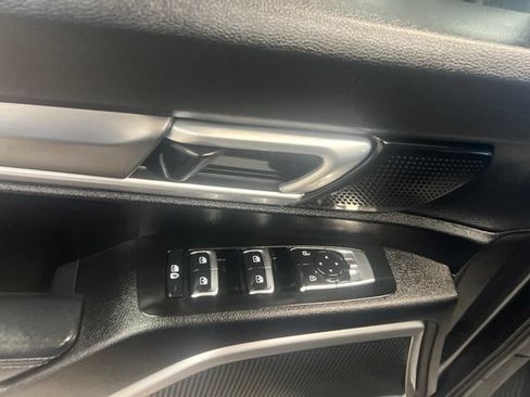 Used 2022 Kia Telluride LX AWD/4WD image 28